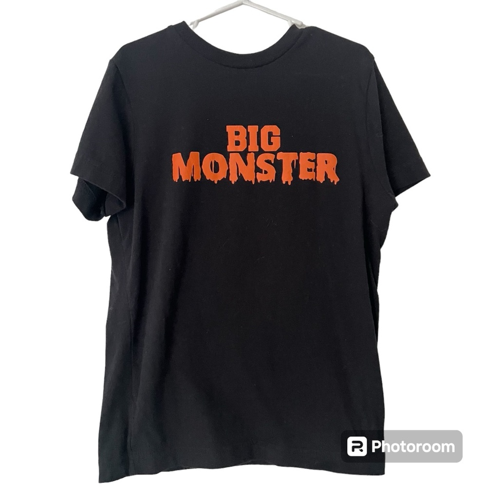 Unbranded- Unisex T-Shirt Size Small ‘Big Monster’ Black/Orange